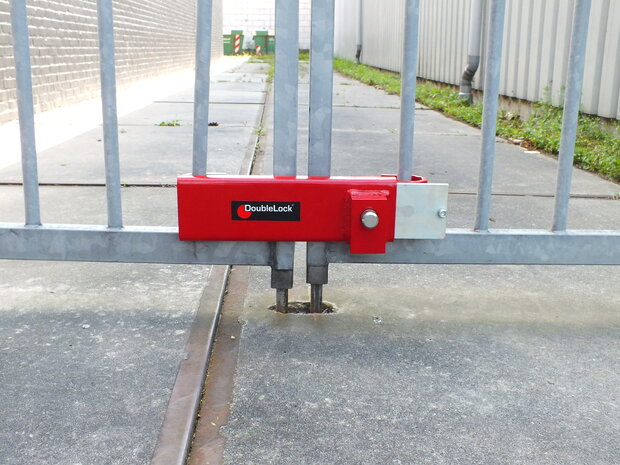 Container Lock DoubleLock HEAVY RED SCM